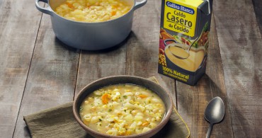 Sopa de cocido con pasta
